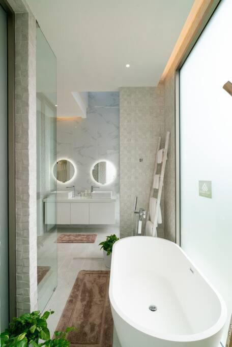 The Residence By Andaman Villa Phuket المظهر الخارجي الصورة